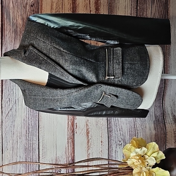 NEW BLACK WOOL TWEED AND LEATHER LONG SLEEVE MOTO JACKET - Picture 1 of 16